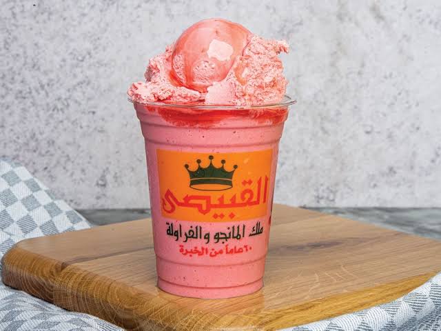 ميلك شيك فراولة